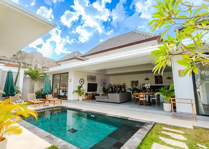 New Luxury Villa, 5 Min To * Seminyak