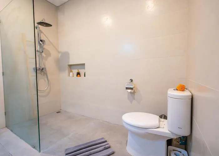 Villa New Luxury Villa, 5 Min To