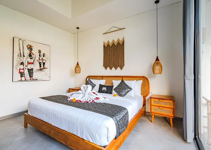 New Luxury Villa, 5 Min To *